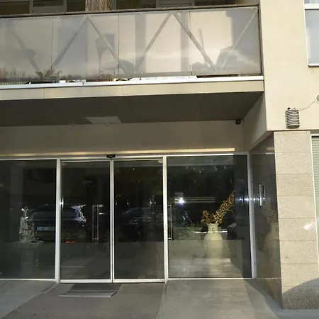Apartment Family One Bedroom With Park View, Up To 4 Guests, Self Check-in *